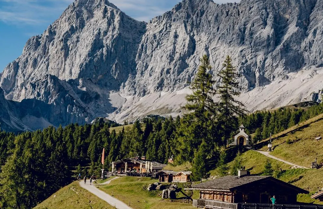 Brandhof - Chalets am Berg-1